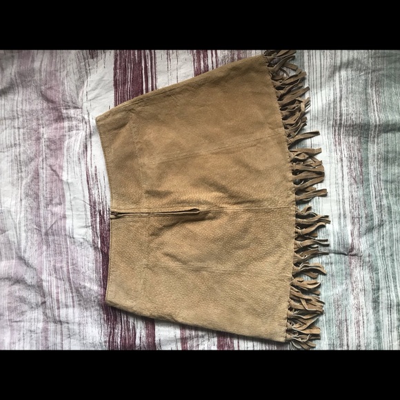 NWOT wet seal suede skirt - Picture 4 of 7